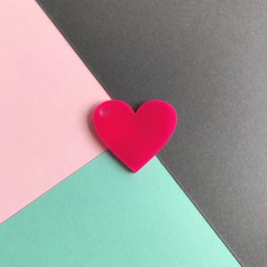 Pingente coração pink 2,5x3cm